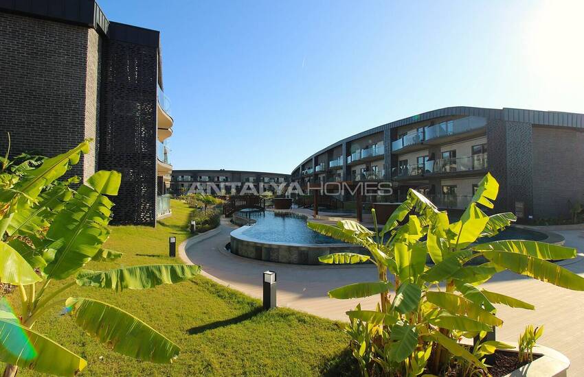 3-bedroom Flats Near Lara Beach in Antalya 6