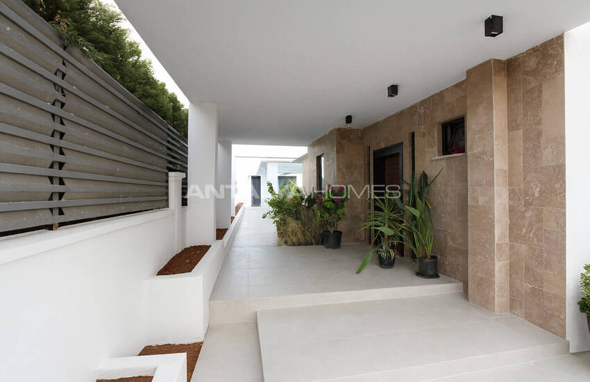 Villa Met 5 Slaapkamers, Zwembad En Tuin In Belek Antalya 2