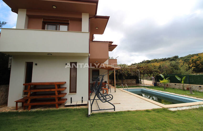 Villa 3 Chambres Avec Piscine Et Jardin À Antalya Kaş 4