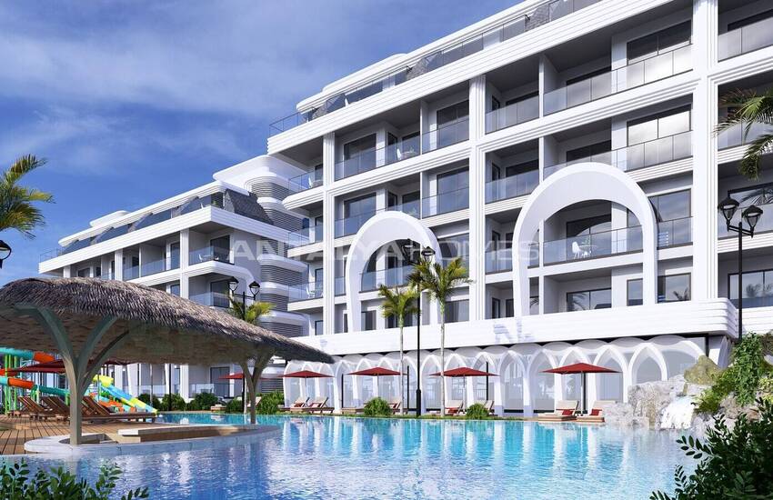 Flats with Rich Social Amenities Near the Beach in Alanya 7