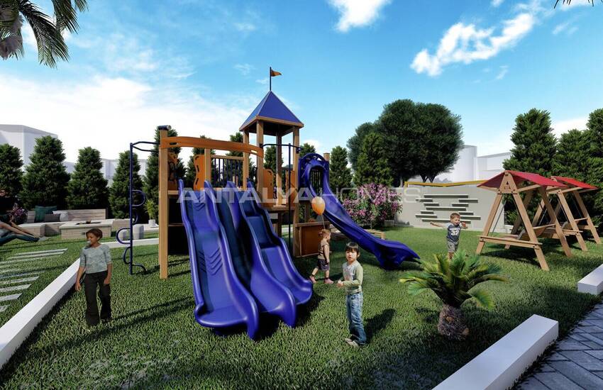 Antalya Lara Plajı'na 3 Km Mesafede Şık Daireler 3