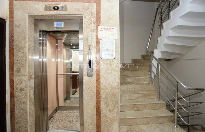 آپارتمان ۳ خوابه برای فروش در آنتالیا موراتپاشا 2