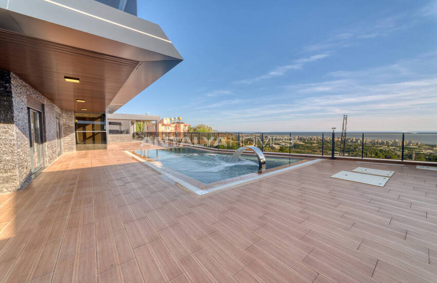 Elegant Villas with Pool and Sauna in Alanya 12