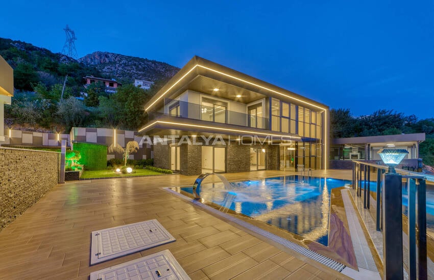 Elegant Villas with Pool and Sauna in Alanya 16