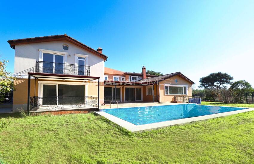 Einfamilienhaus Mit Waldblick In Antalya Kepez 8