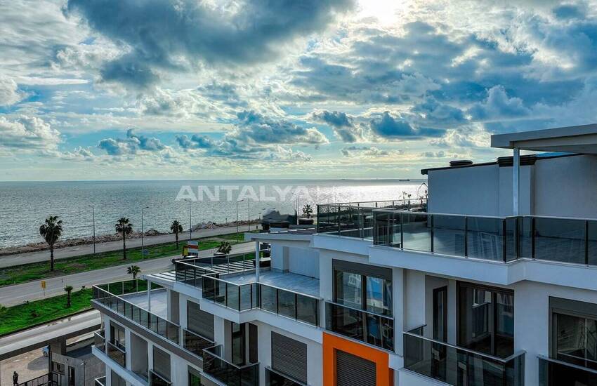 Appartements En Bord De Mer Avec Commodités De Style Resort À Finike