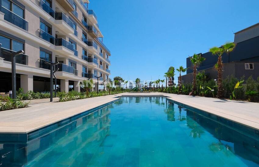 Beachfront Flats with Resort-style Amenities in Antalya Finike 1