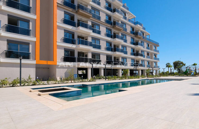 Beachfront Flats with Resort-style Amenities in Antalya Finike 6