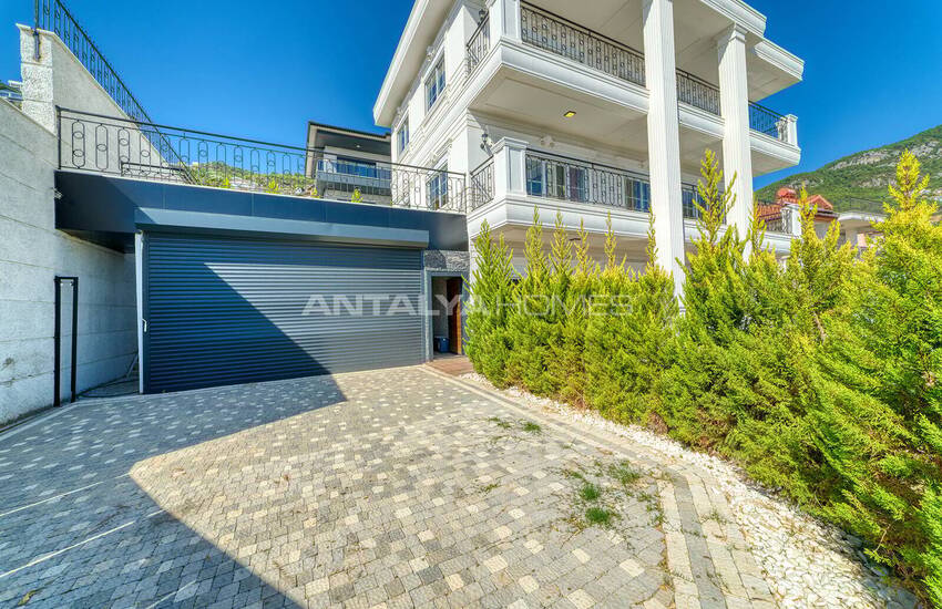 5-bedroom Triplex House with Pool in Alanya Antalya 12
