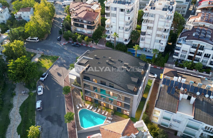 Antalya Muratpaşa'da Olanaklara Yakın Havuzlu Sitede Şık Daireler 5