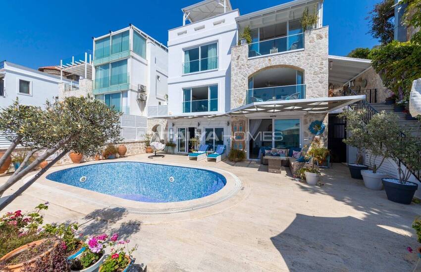 Modernes 4-zimmer-haus Mit Panoramablick Auf Das Meer In Kalkan 2