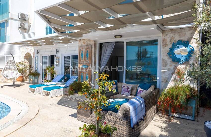 Modernes 4-zimmer-haus Mit Panoramablick Auf Das Meer In Kalkan 16