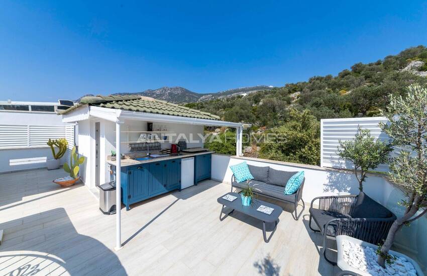 Modernes 4-zimmer-haus Mit Panoramablick Auf Das Meer In Kalkan 5