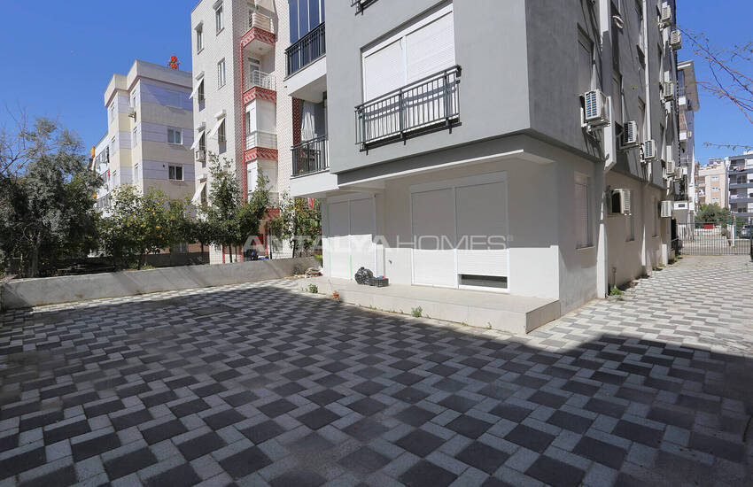 1-bedroom Flat Near Daily Amenities in Antalya Muratpaşa 6