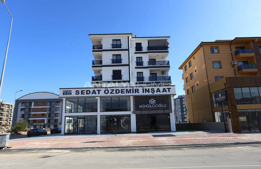 Antalya Kepez'de Şehir Hastanesi Yakınında Havuzlu Sitede Daire 5