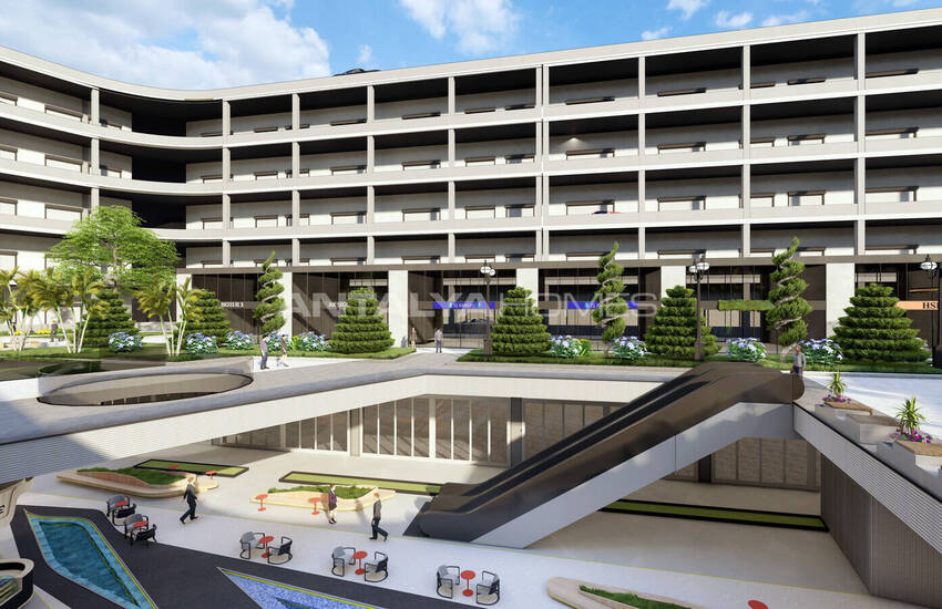 Antalya'da Otomotiv Odaklı Ticaret Merkezinde Dükkanlar 10