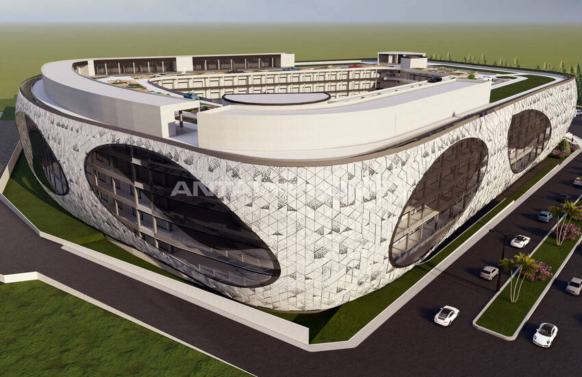 Antalya'da Otomotiv Odaklı Ticaret Merkezinde Dükkanlar 2