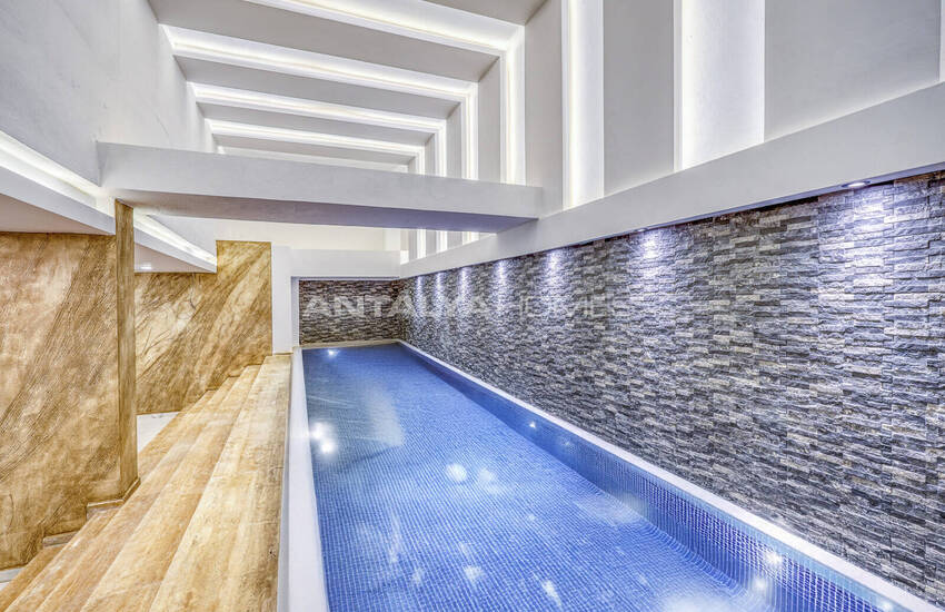 Alanya Kargıcak'ta Deniz Manzaralı Lüks 12 Odalı Villa 16