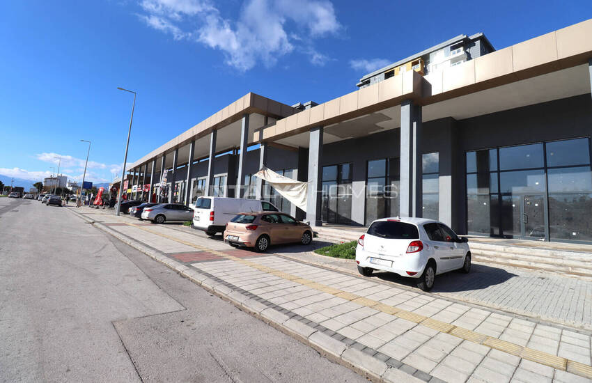 Butik Till Salu På En Livlig Huvudgata I Antalya Kepez 12
