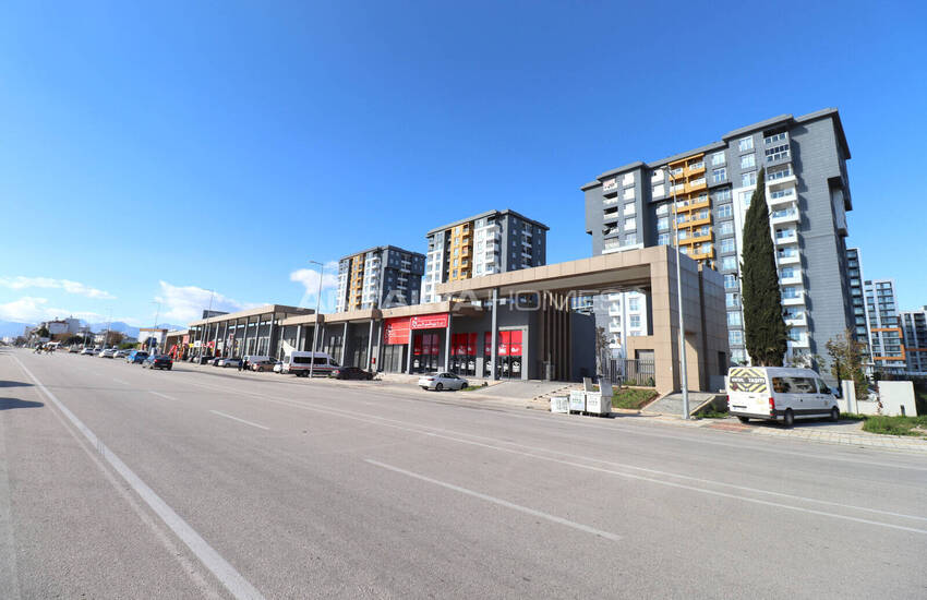 Butik Till Salu På En Livlig Huvudgata I Antalya Kepez 13