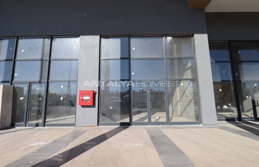 Butik Till Salu På En Livlig Huvudgata I Antalya Kepez 7