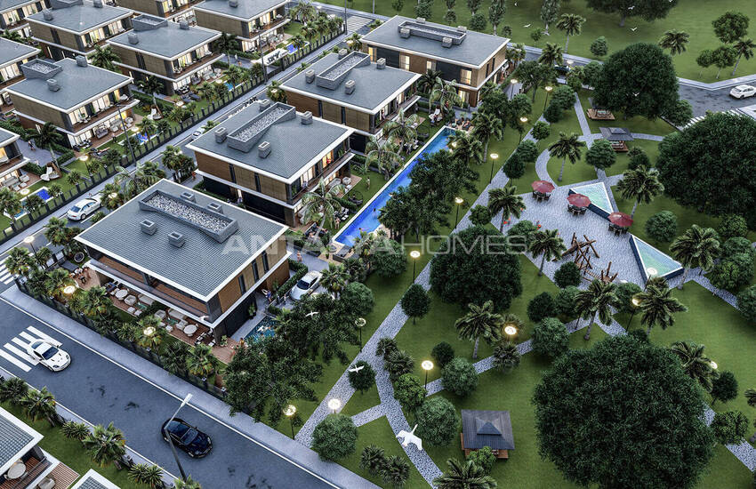 Antalya Muratpaşa'da Denize Kısa Sürüş Mesafesinde 4+1 Villalar 5