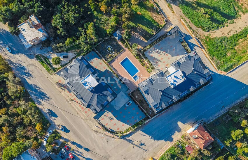 Квартира с видом на природу и город в Алании Оба 4