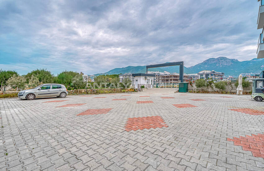 Квартира с видом на природу и город в Алании Оба 6