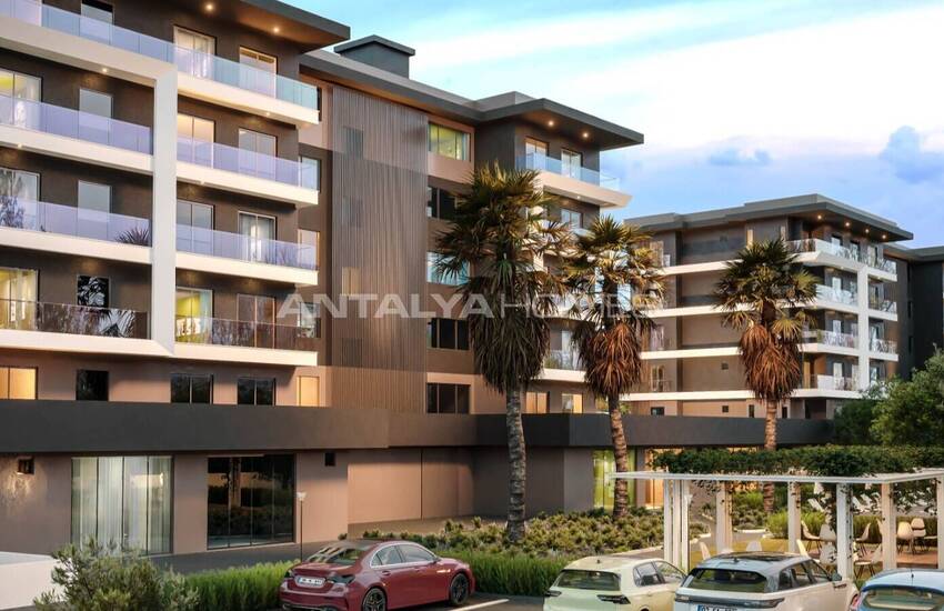 1 and 3-bedroom Flats in a Complex with Pool in Altıntaş 5