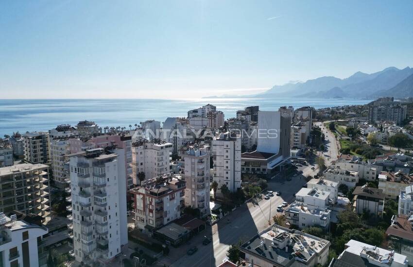 Rymlig Fastighet 400 M Från Havet I Antalya Konyaalti 1