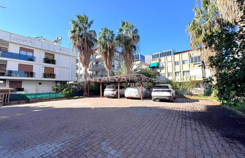 Rymlig Fastighet 400 M Från Havet I Antalya Konyaalti 3