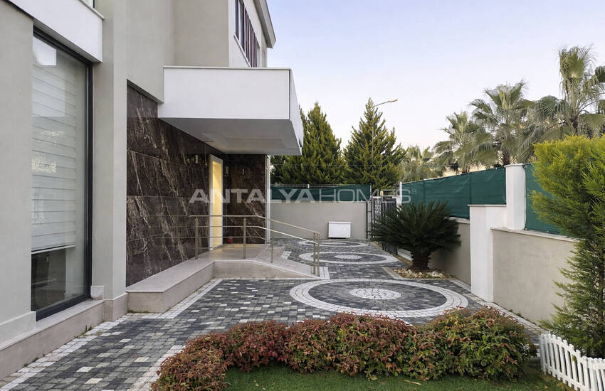 منزل من 4 غرف نوم مع ميزات عالية الجودة في أنطاليا كادري 10