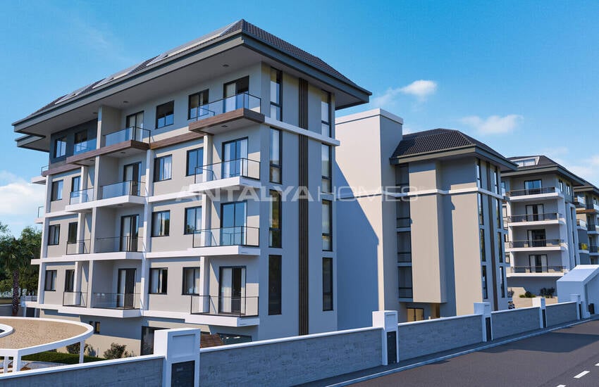 2 and 3-bedroom Flats with Pool Access in Alanya Oba 3