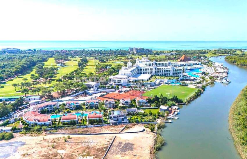 Elegant House in Complex with Private Marina in Antalya Kadriye 3