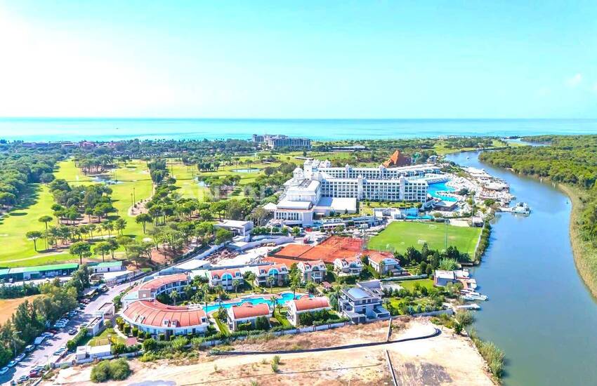 Elegant House in Complex with Private Marina in Antalya Kadriye 9