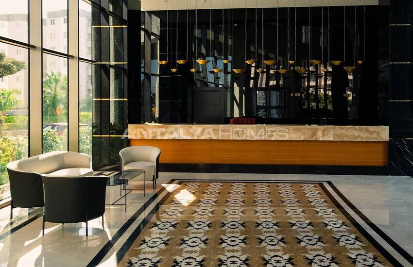 Property in a Complex with Private Beach Access in Antalya Kundu 9