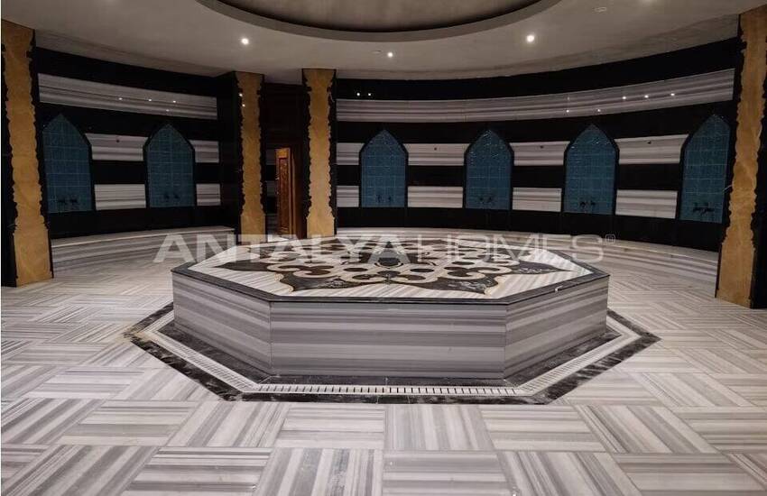 Property in a Complex with Private Beach Access in Antalya Kundu 12