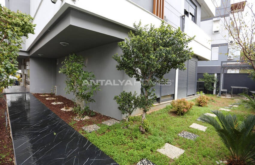 Apartment Near the Sea and Airport in Antalya Muratpasa 3