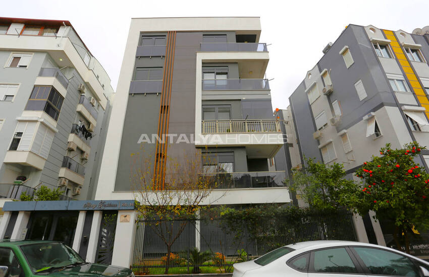 Apartment Near the Sea and Airport in Antalya Muratpasa 1