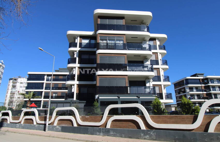 1 and 2-bedroom Flats in a Complex with Pool in Antalya Lara 3