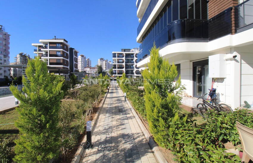 1 and 2-bedroom Flats in a Complex with Pool in Antalya Lara 7