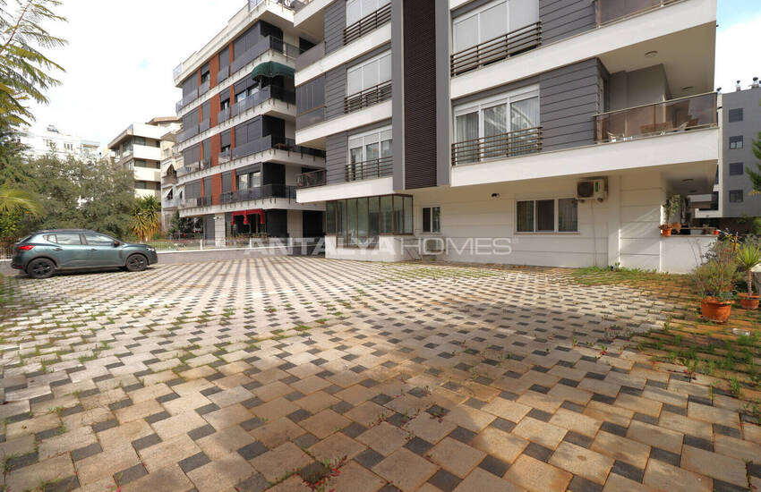 Gemeubileerd Appartement Met Parkeergarage In Antalya Muratpaşa 4