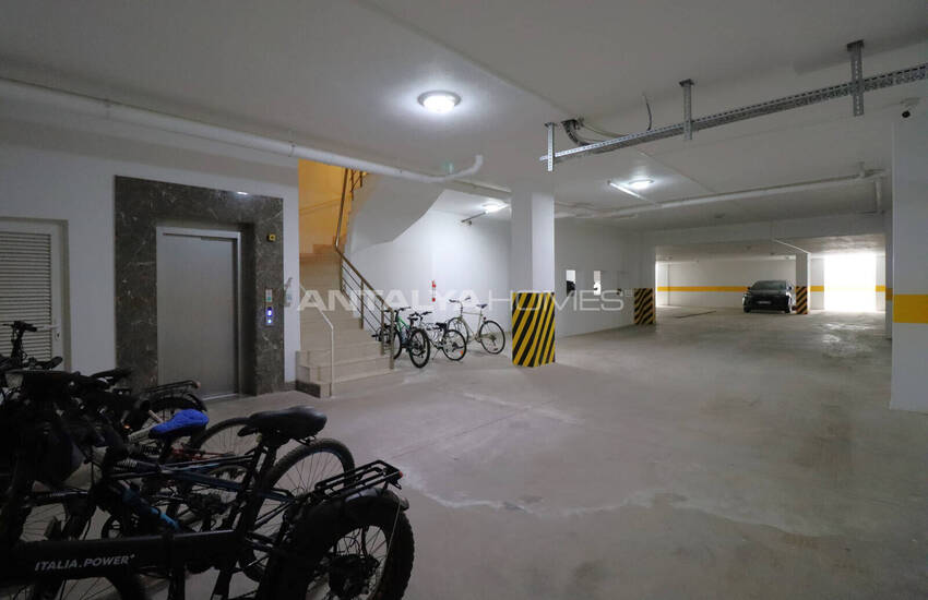 Gemeubileerd Appartement Met Parkeergarage In Antalya Muratpaşa 10