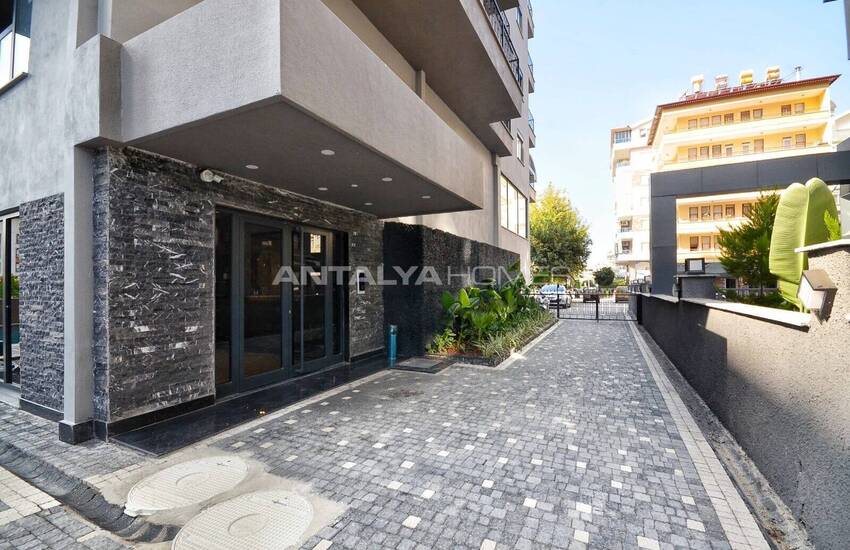 Alanya Mahmutlar'da Havuzlu Sitede Daire 6