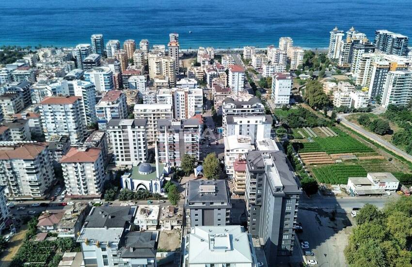 Alanya Mahmutlar'da Havuzlu Sitede Daire 1