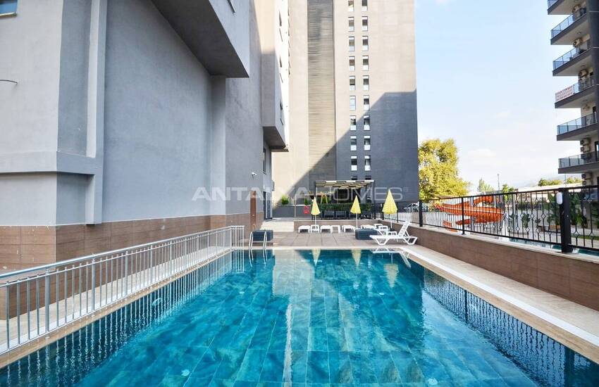 Alanya Mahmutlar'da Havuzlu Sitede Daire 5