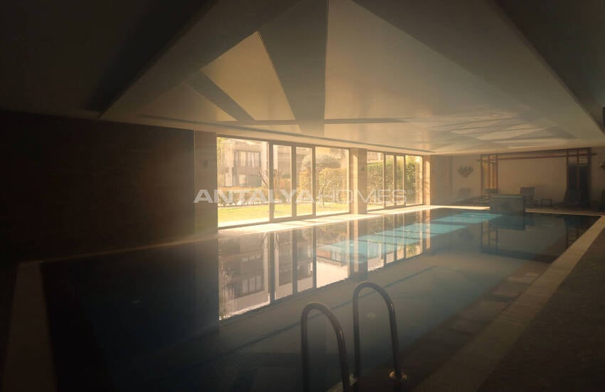 آپارتمان دوبلکس ۴ خوابه با کف باغ در آنتالیا 18