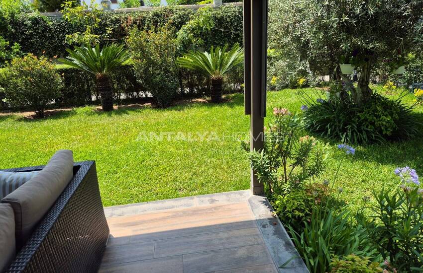 آپارتمان دوبلکس ۴ خوابه با کف باغ در آنتالیا 14