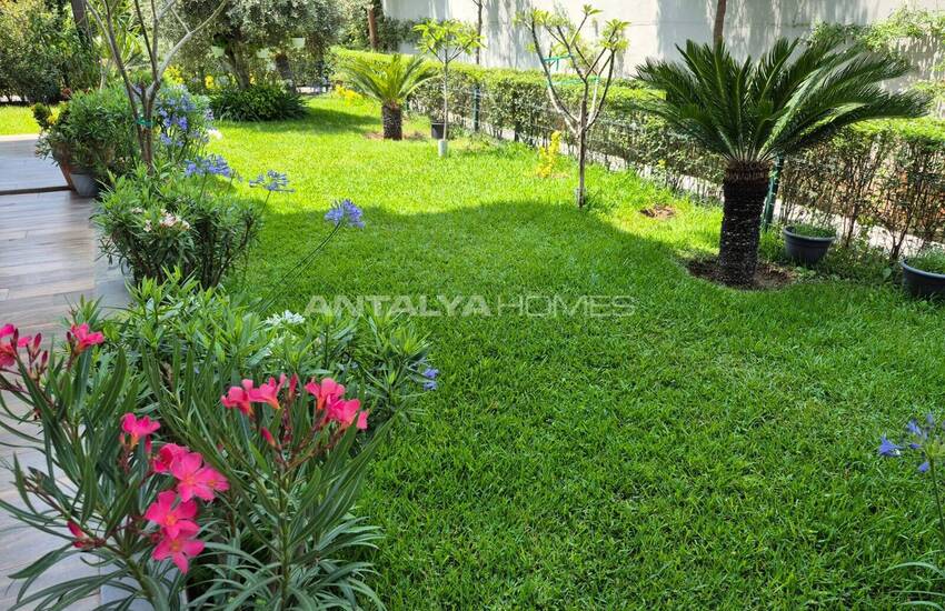 آپارتمان دوبلکس ۴ خوابه با کف باغ در آنتالیا 16