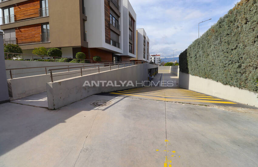 آپارتمان دوبلکس ۴ خوابه با کف باغ در آنتالیا 6